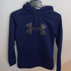 UA men’s hoodie